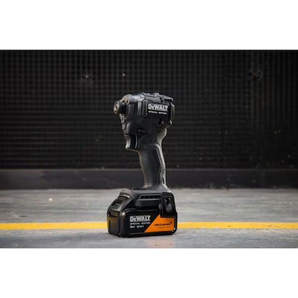 Παλμικό Κατσαβίδι 18V XR 205 Nm (2x5 Ah) Dewalt McLaren – DCF86MP2T-QW