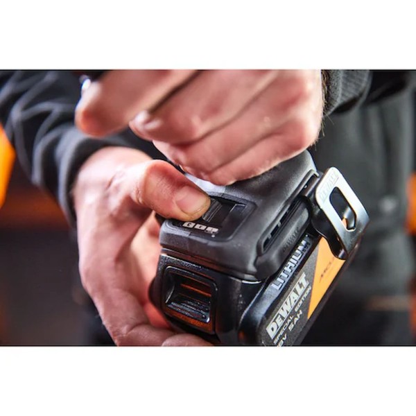 Παλμικό Κατσαβίδι 18V XR 205 Nm (2x5 Ah) Dewalt McLaren – DCF86MP2T-QW