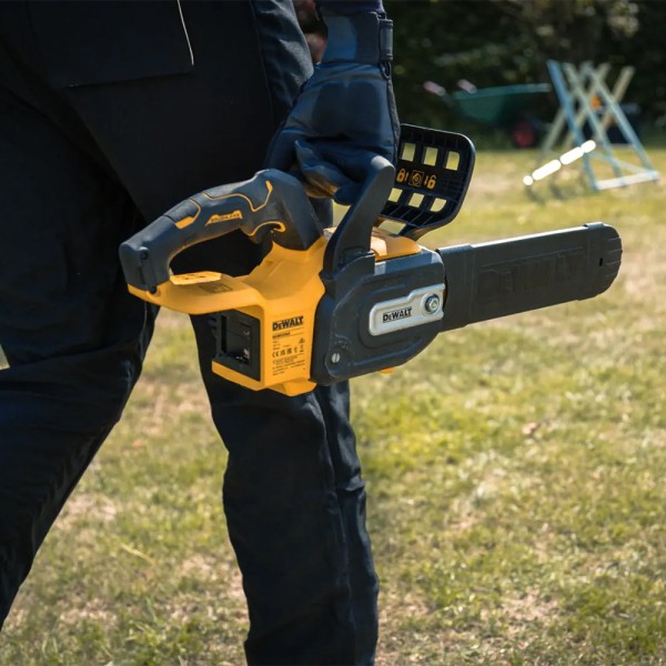 Αλυσοπρίονο 18V XR Brushless με Λάμα 30cm Solo Χωρίς Μπαταρία - Φορτιστή Dewalt (DCMCS565N-XJ)