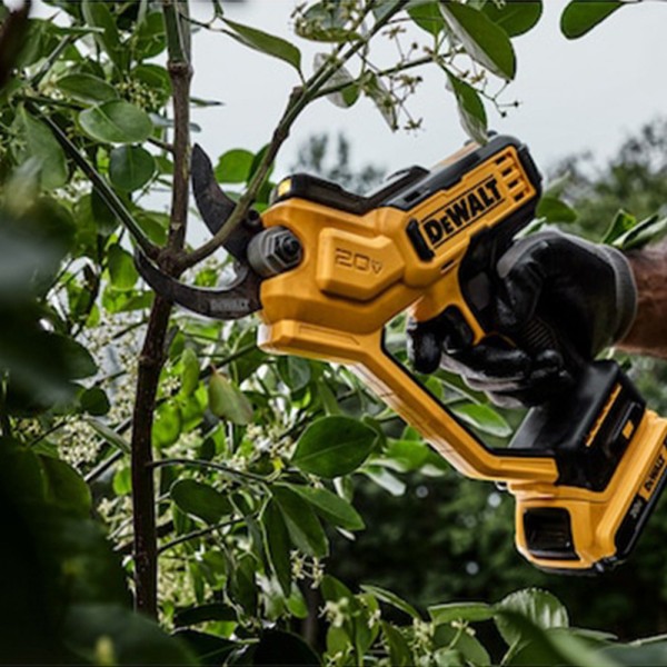 Ψαλίδι Κλαδέματος Μπαταρίας 18V 1x5Ah 38mm Dewalt (DCMPP568P1)
